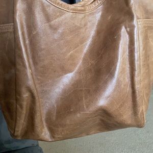 Rough and tumble Minimal